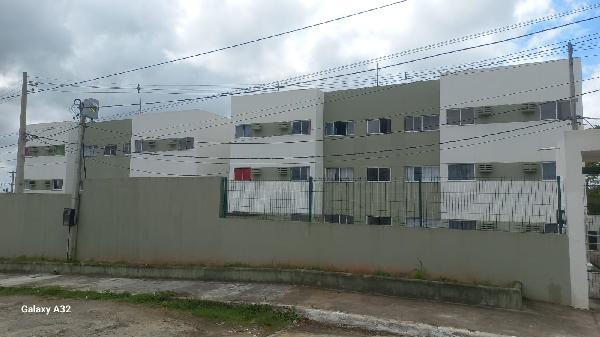 Apartamento à venda com 2 quartos, 83.072m² por R$ 115.666,91 - Wallace Pinto Corretor