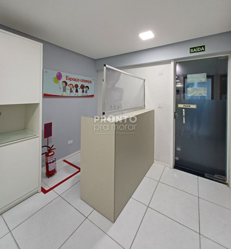 Sala/Conjunto Comercial em Ilha do Leite - Wallace Pinto Corretor