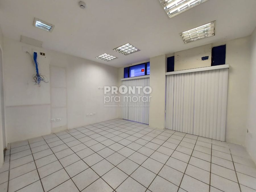 Sala/Conjunto Comercial em Ilha do Leite - Wallace Pinto Corretor