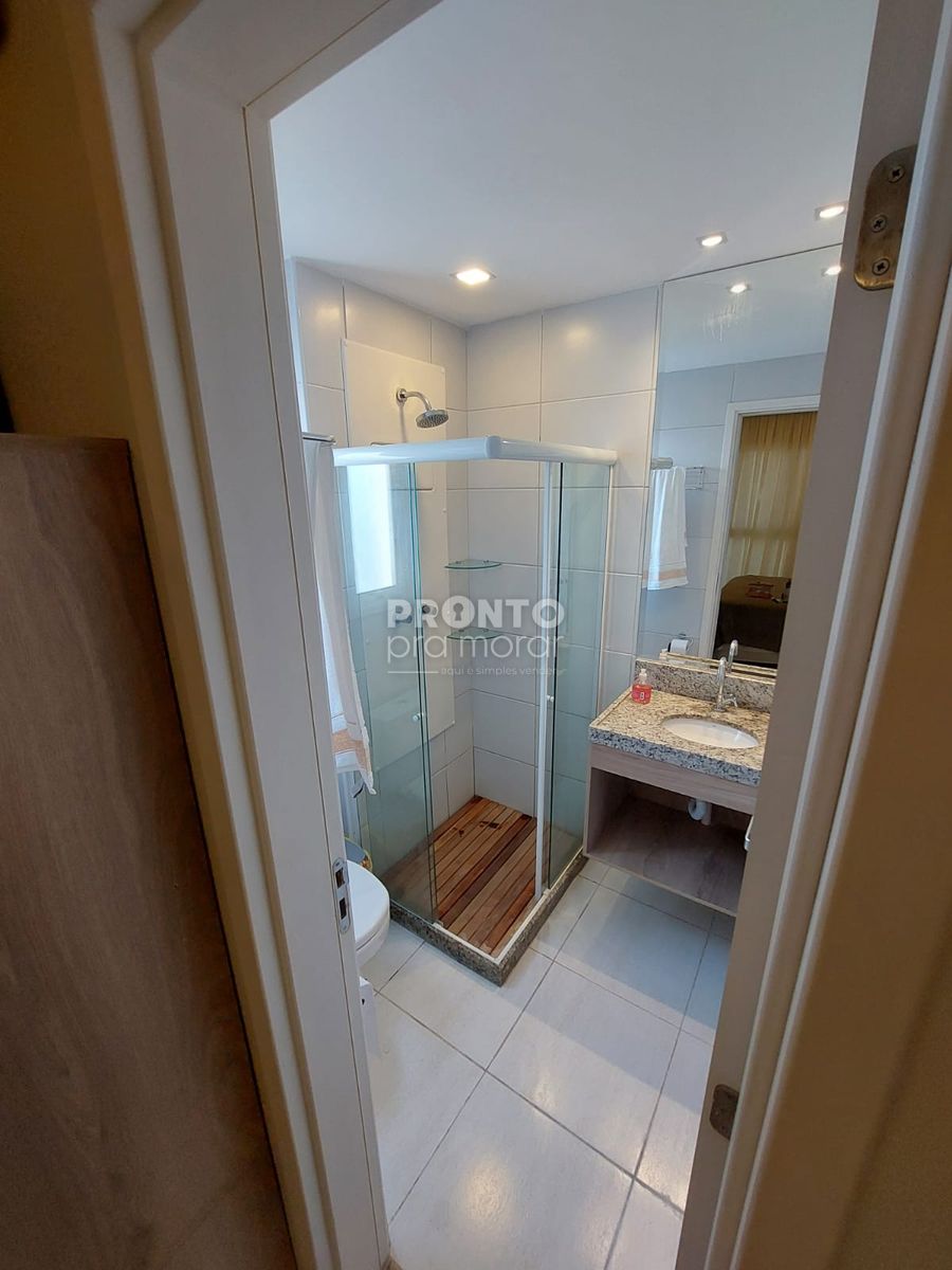 Apartamento com 2 quartos em Muro Alto - Wallace Pinto Corretor