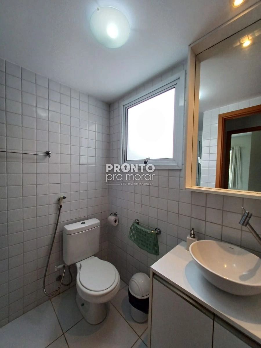 Apartamento com 3 quartos em Muro Alto - Wallace Pinto Corretor
