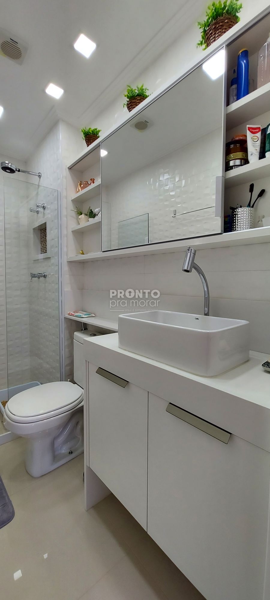 Apartamento com 3 quartos em Muro Alto - Wallace Pinto Corretor
