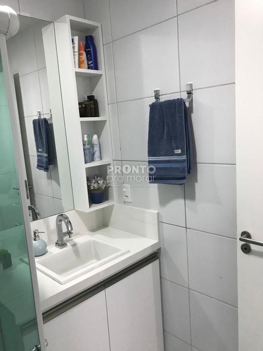 Apartamento com 2 quartos em Muro Alto - Wallace Pinto Corretor