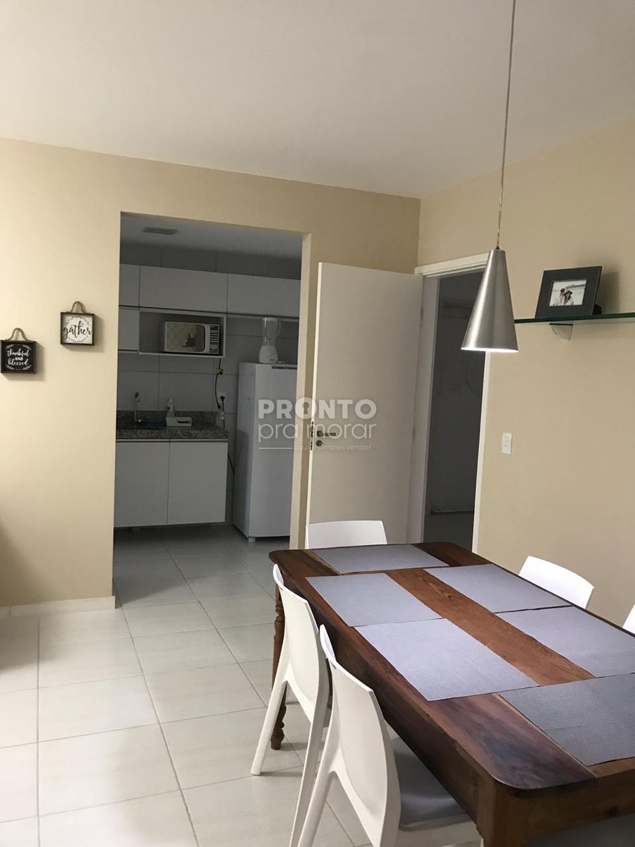 Apartamento com 2 quartos em Muro Alto - Wallace Pinto Corretor