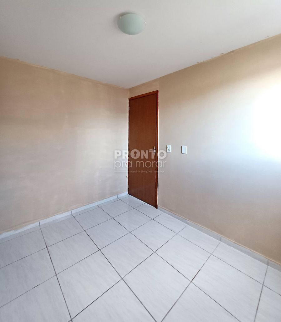 Apartamento com 2 quartos em Pau Amarelo - Wallace Pinto Corretor