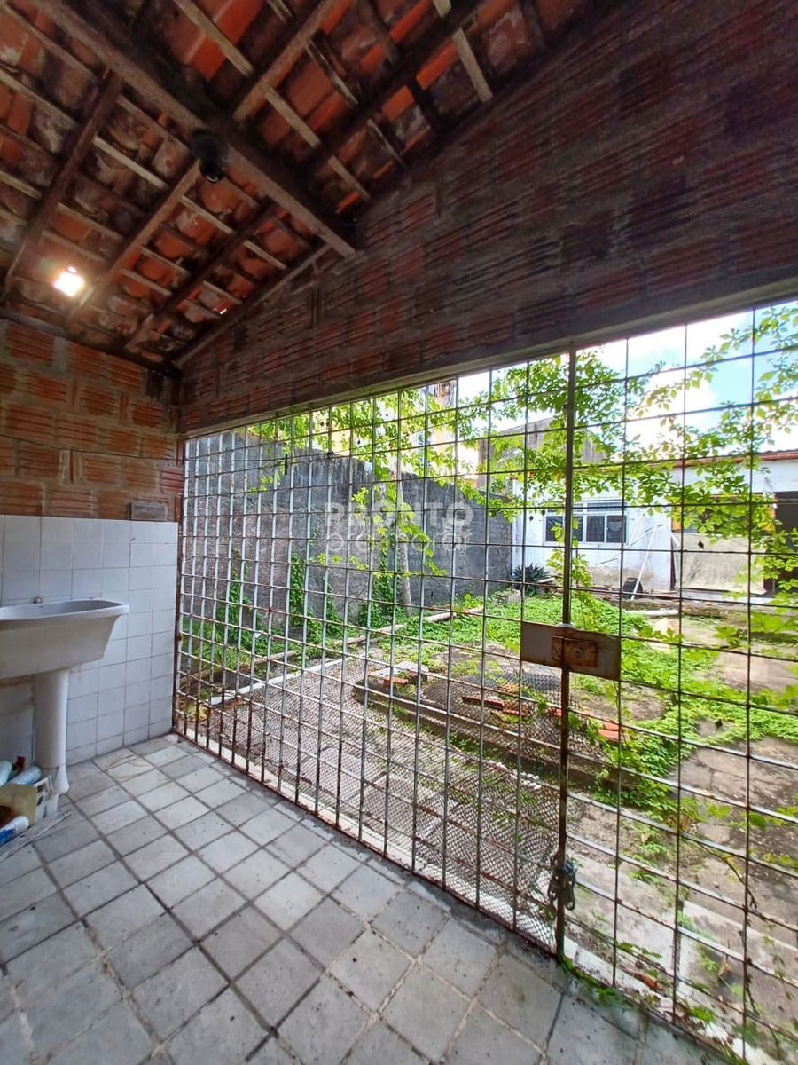 Casa com 5 quartos em Boa Viagem - Wallace Pinto Corretor