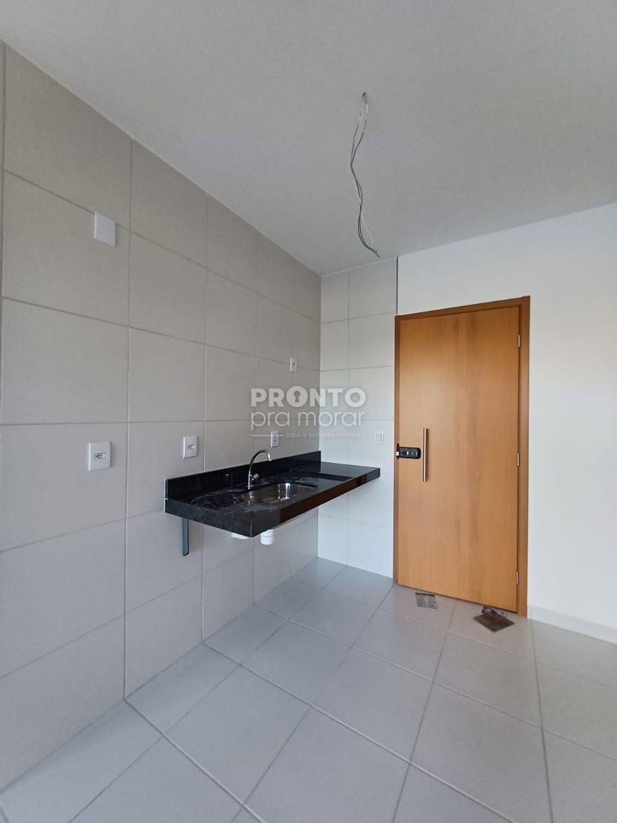 Apartamento com 1 quarto em Muro Alto - Wallace Pinto Corretor