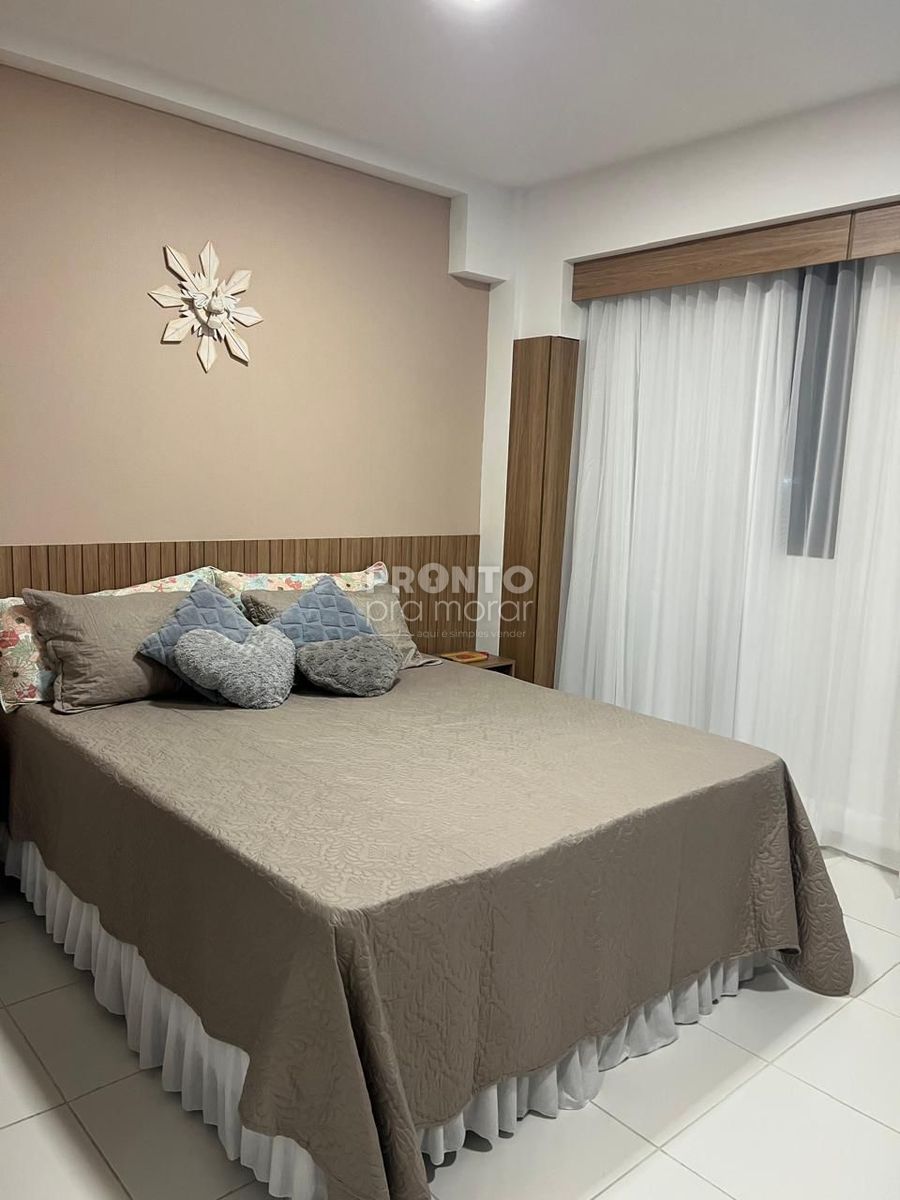 Flat com 1 quarto em Muro Alto - Wallace Pinto Corretor