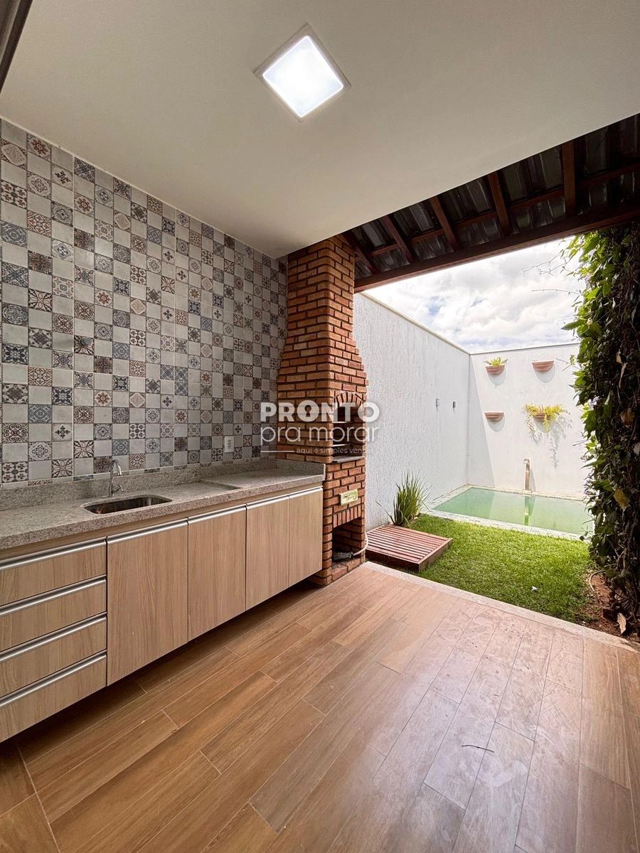 Casa com 3 quartos em Nova Caruaru - Wallace Pinto Corretor