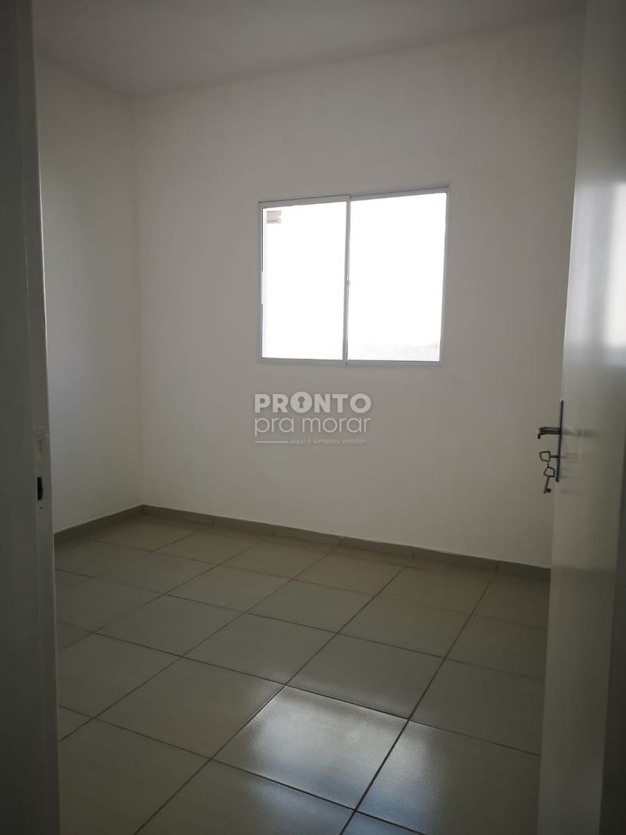Casa de Condomínio com 2 quartos em Ponta de Pedra - Wallace Pinto Corretor