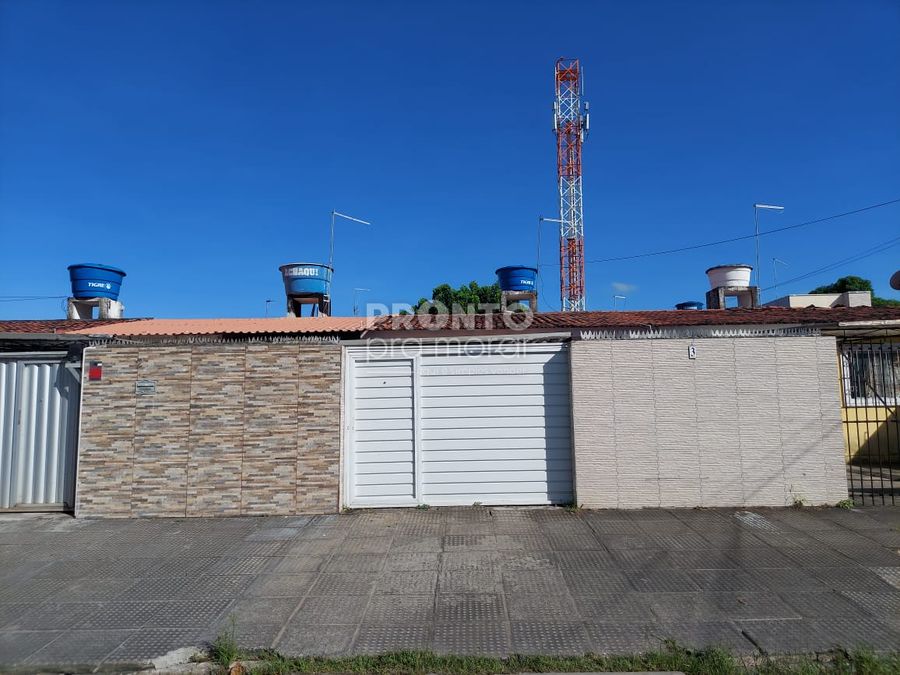 Casa com 2 quartos em Candeias - Wallace Pinto Corretor