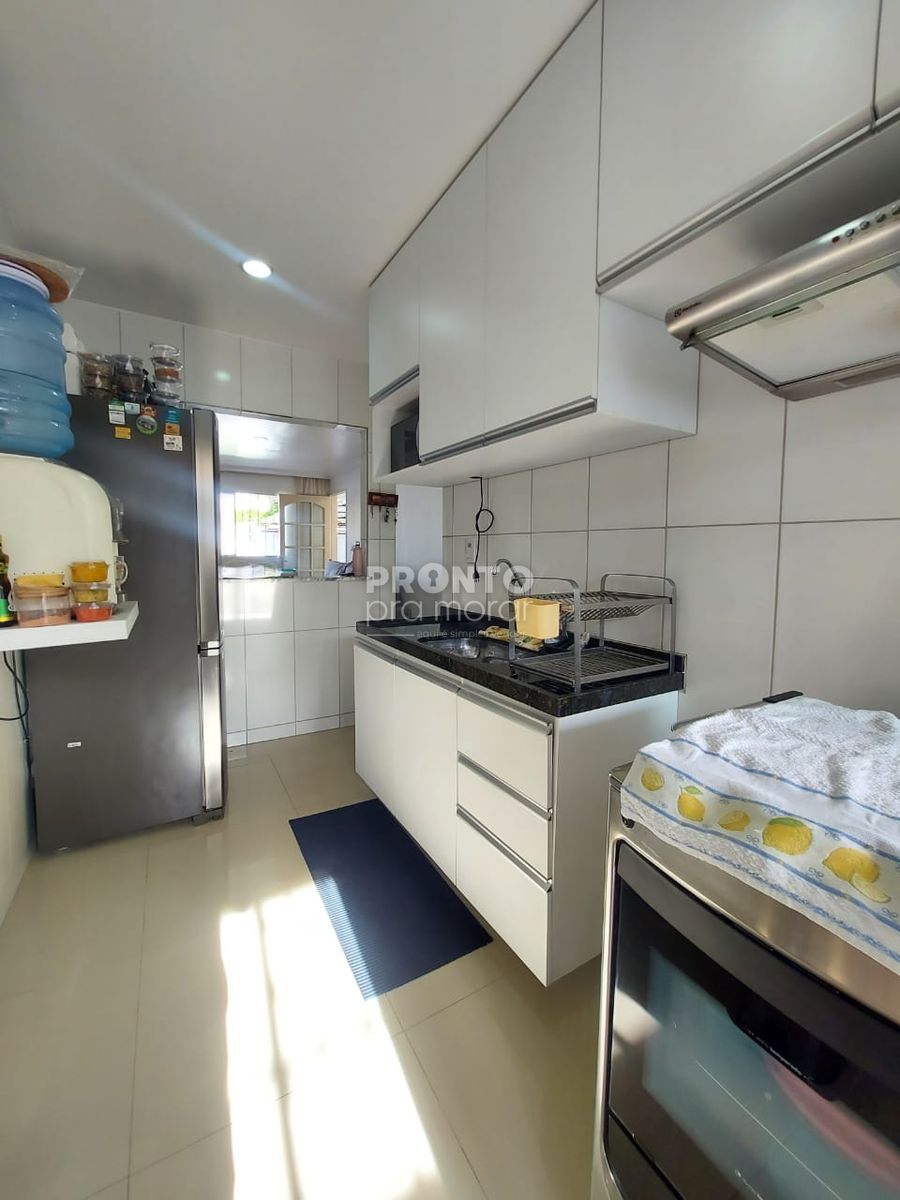 Casa com 2 quartos em Candeias - Wallace Pinto Corretor