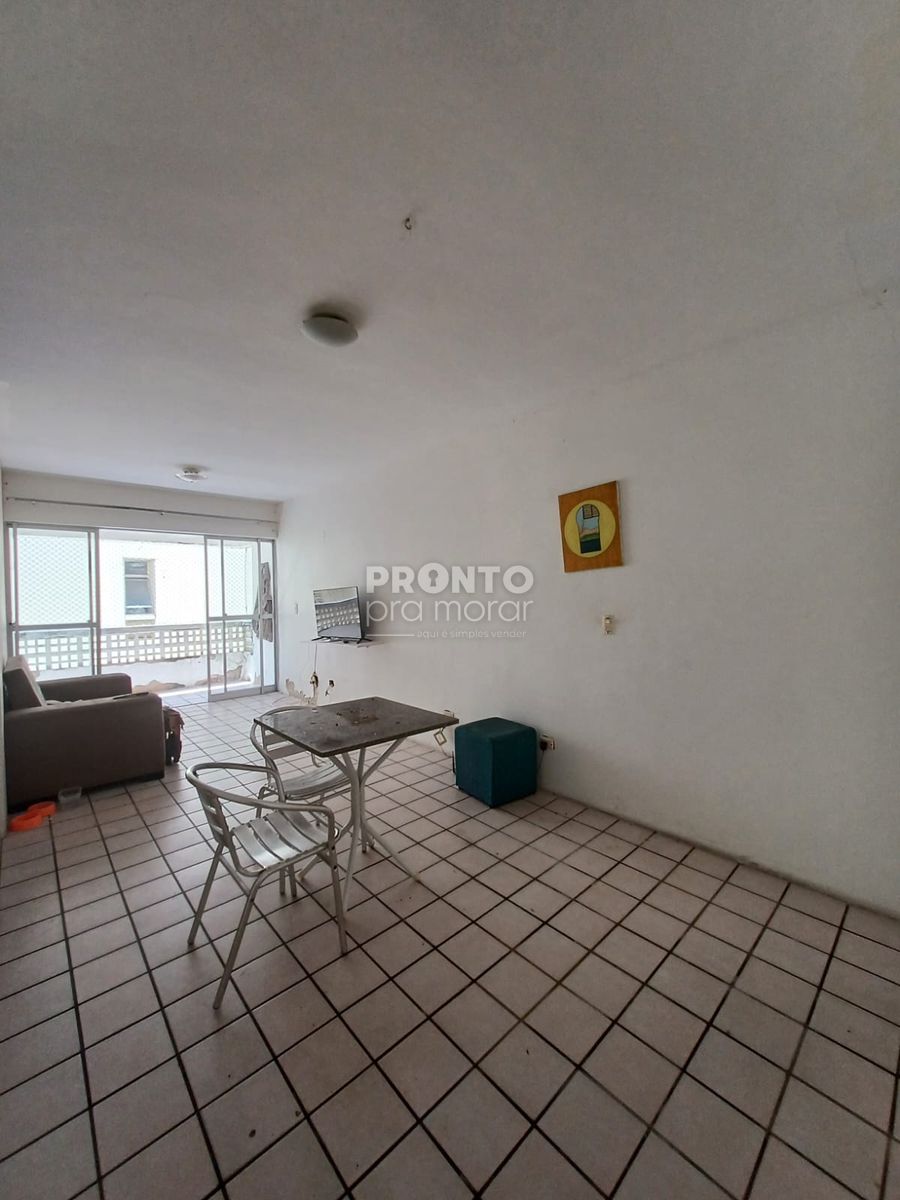 Apartamento com 2 quartos em Candeias - Wallace Pinto Corretor