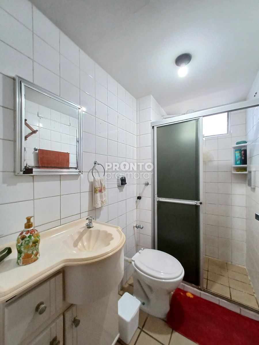 Apartamento com 2 quartos em Torre - Wallace Pinto Corretor