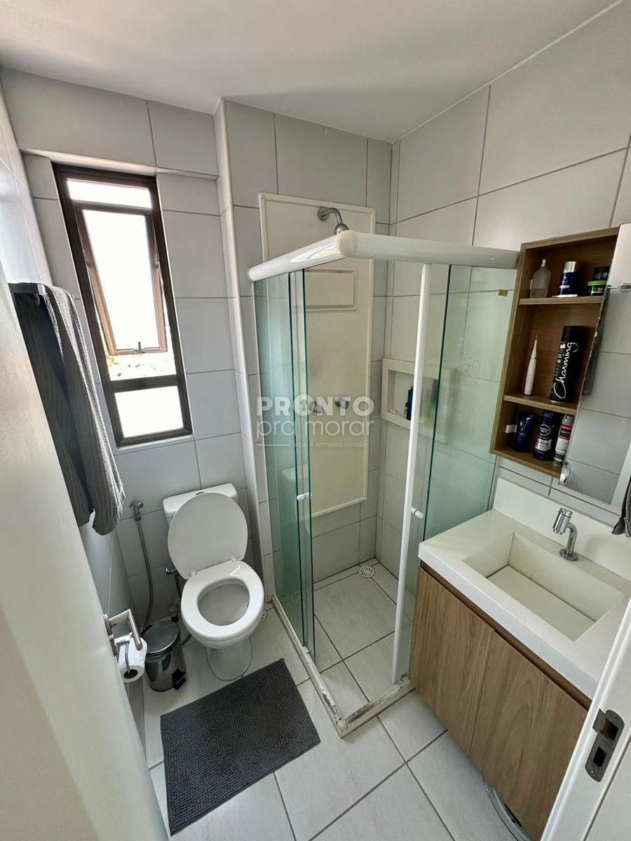 Apartamento com 3 quartos em Candeias - Wallace Pinto Corretor