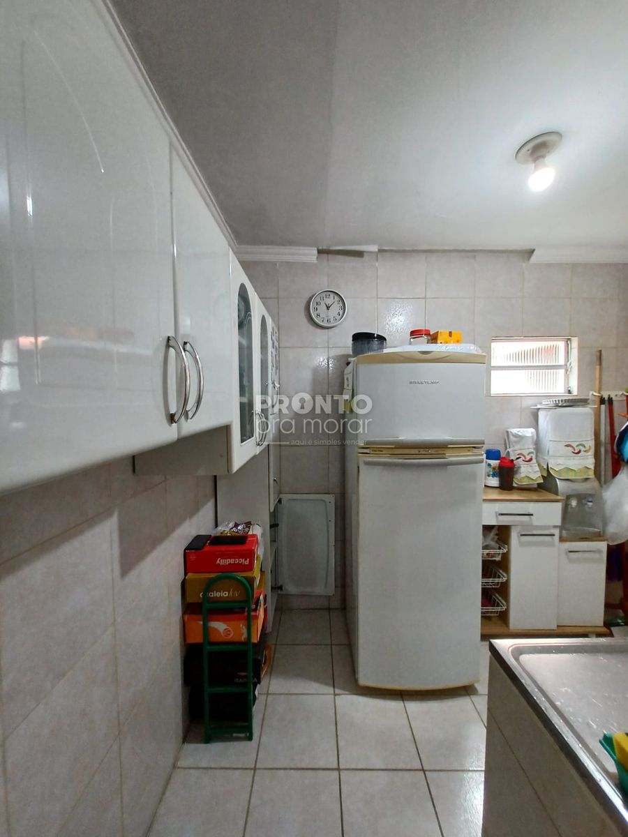 Casa com 4 quartos em Espinheiro - Wallace Pinto Corretor