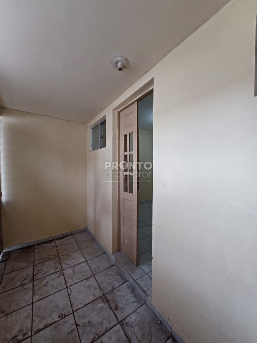 Casa com 4 quartos em Espinheiro - Wallace Pinto Corretor
