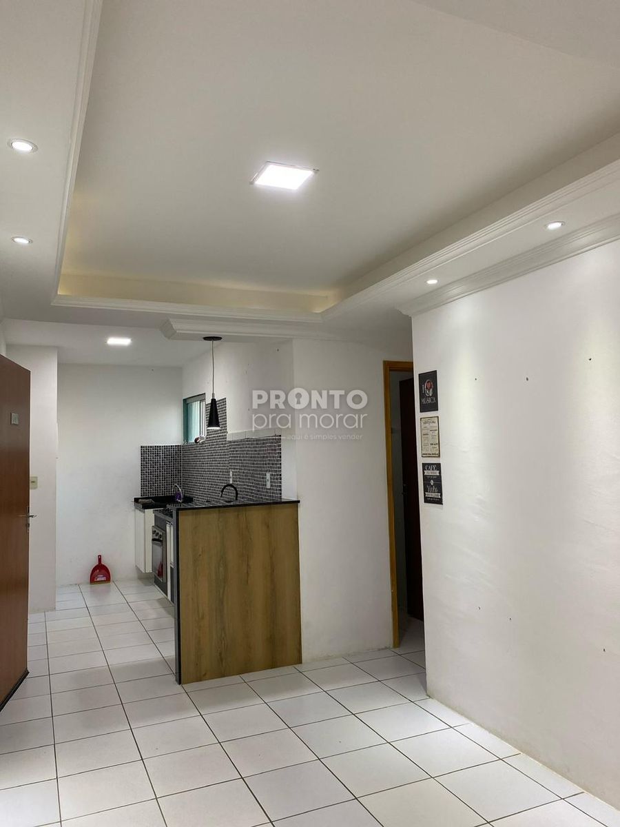 Apartamento com 2 quartos em Pau Amarelo - Wallace Pinto Corretor