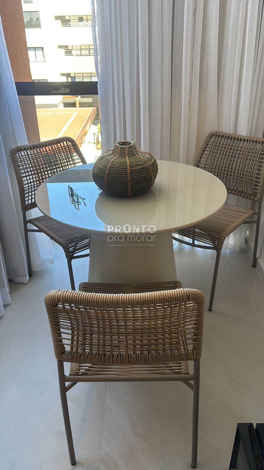 Apartamento com 1 quarto em Muro Alto - Wallace Pinto Corretor