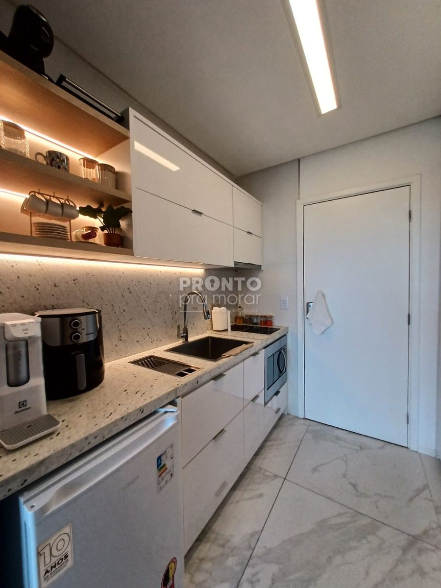 Flat com 1 quarto em Muro Alto - Wallace Pinto Corretor