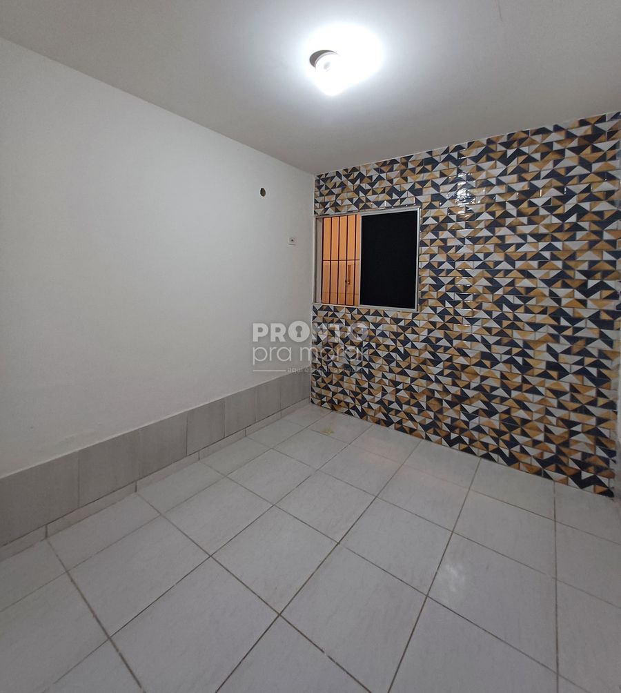 Casa de Condomínio com 2 quartos em Pau Amarelo - Wallace Pinto Corretor