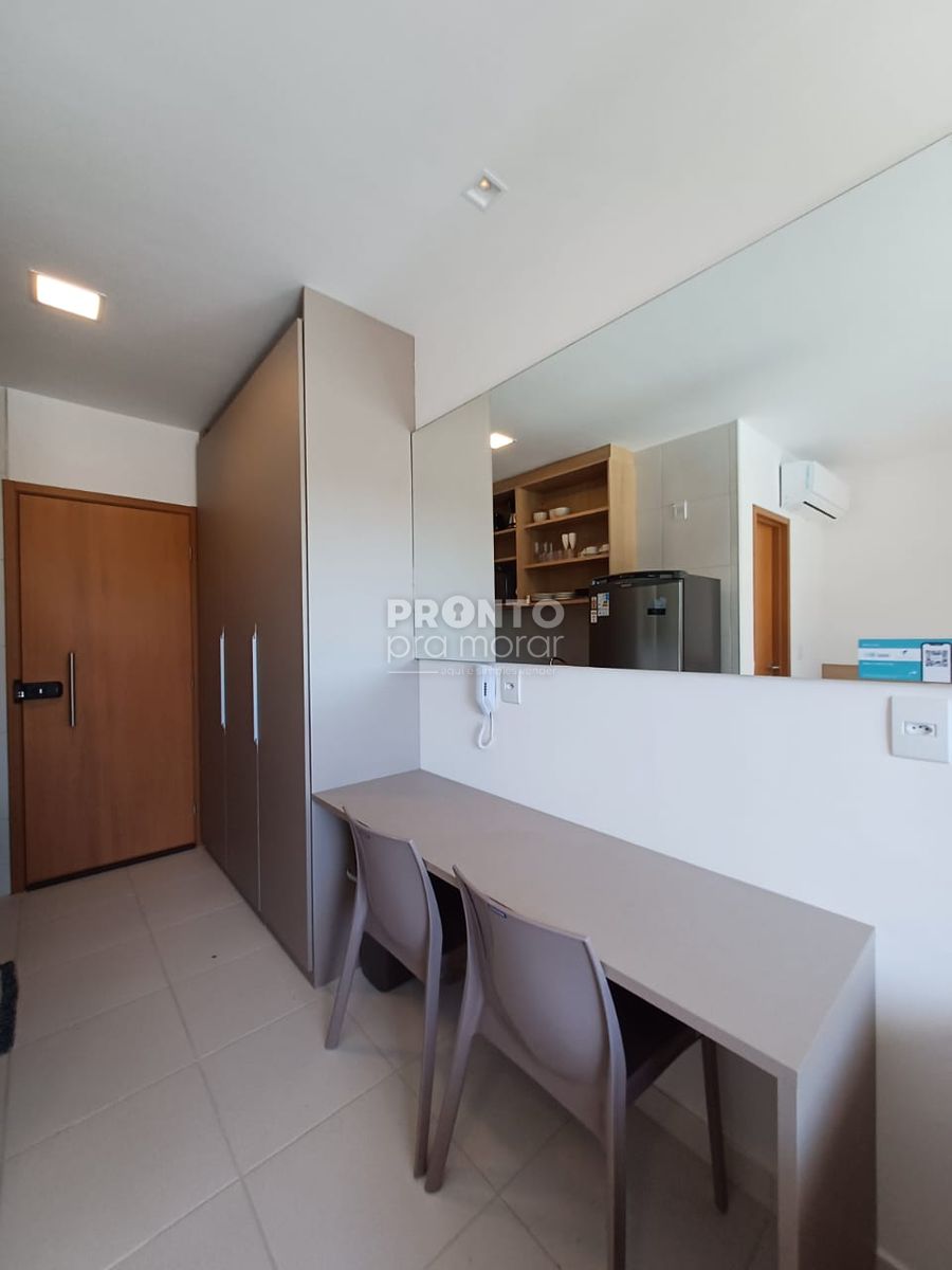 Flat com 1 quarto em Muro Alto - Wallace Pinto Corretor
