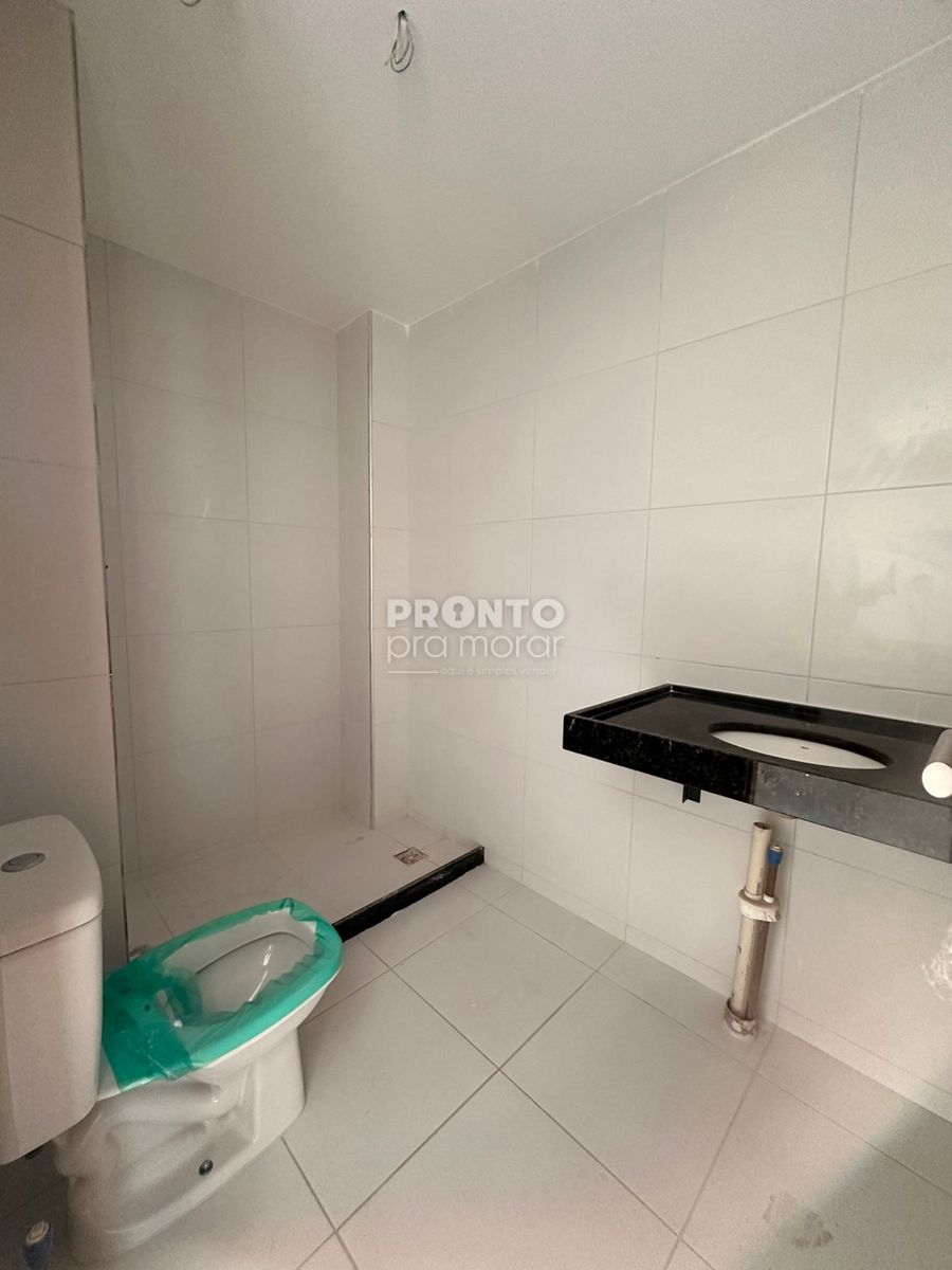 Flat com 1 quarto em Muro Alto - Wallace Pinto Corretor