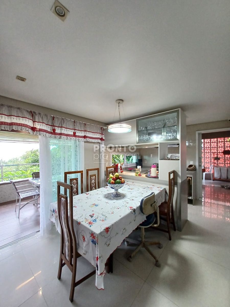 Casa, 5 quartos, 252 m² - Foto 14