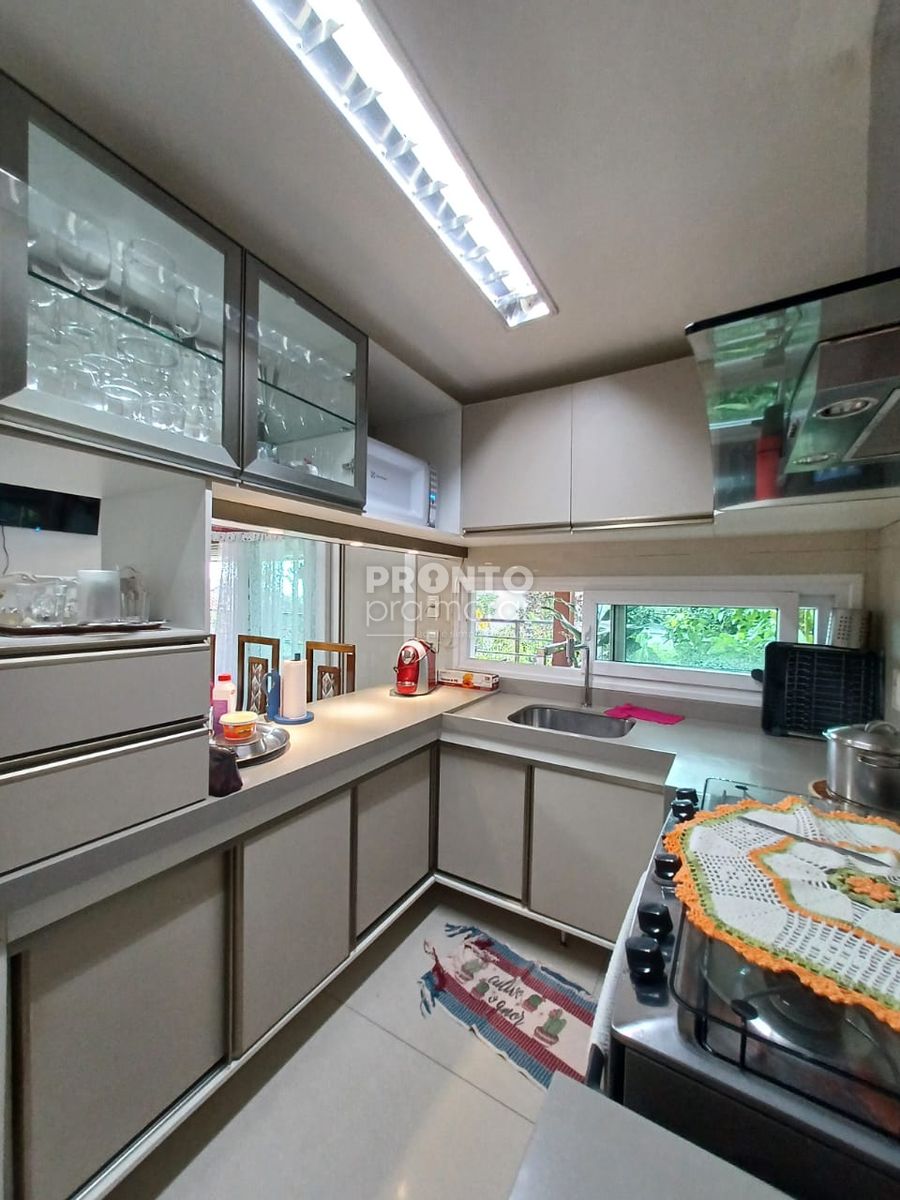 Casa, 5 quartos, 252 m² - Foto 13