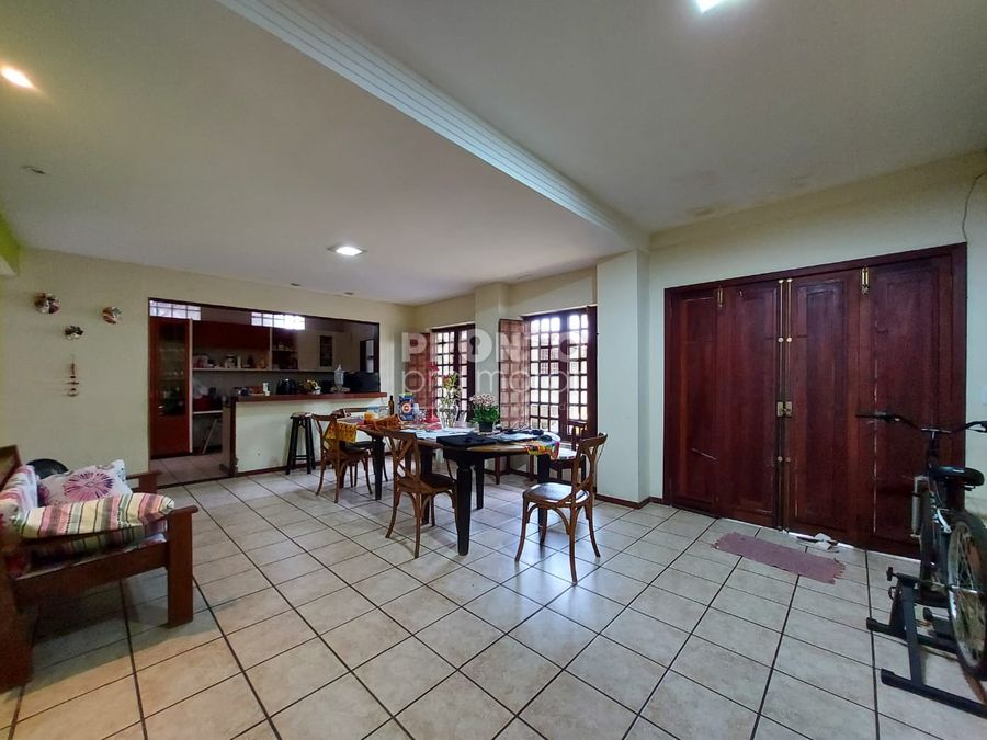Casa, 5 quartos, 250 m² - Foto 8