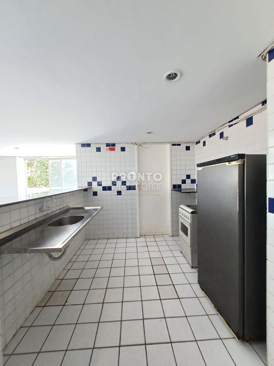 Apartamento com 3 quartos em Candeias - Wallace Pinto Corretor