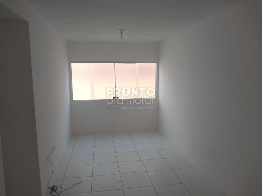 Apartamento com 2 quartos em Zumbi do Pacheco - Wallace Pinto Corretor
