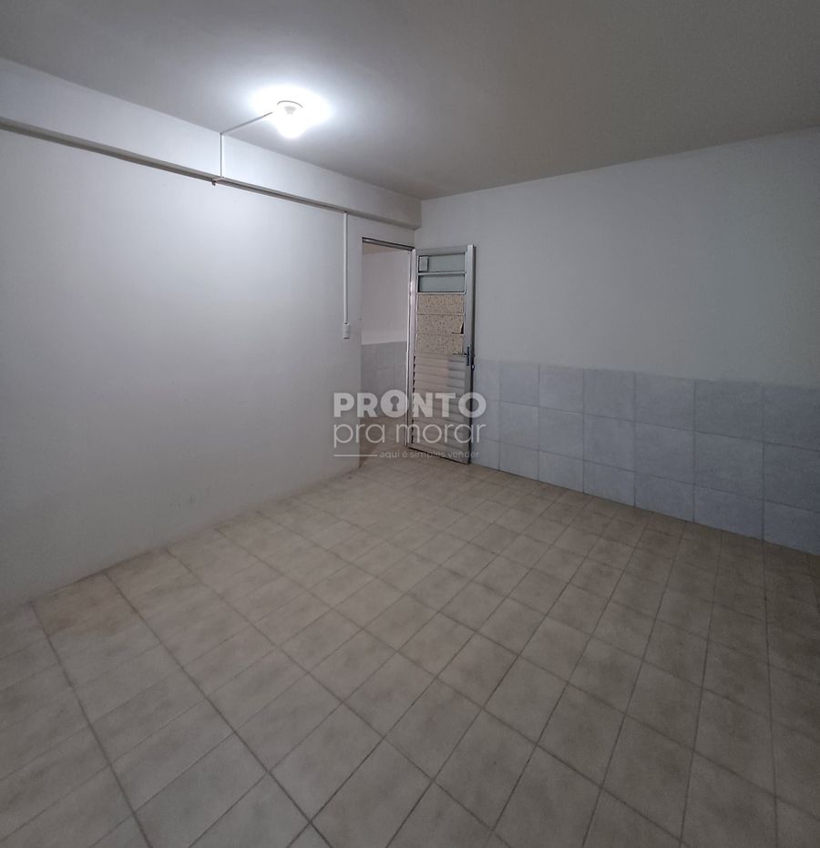 Casa com 21 quartos em Candeias - Wallace Pinto Corretor