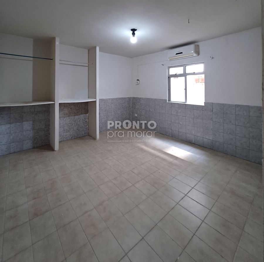 Casa, 21 quartos, 142 m² - Foto 11