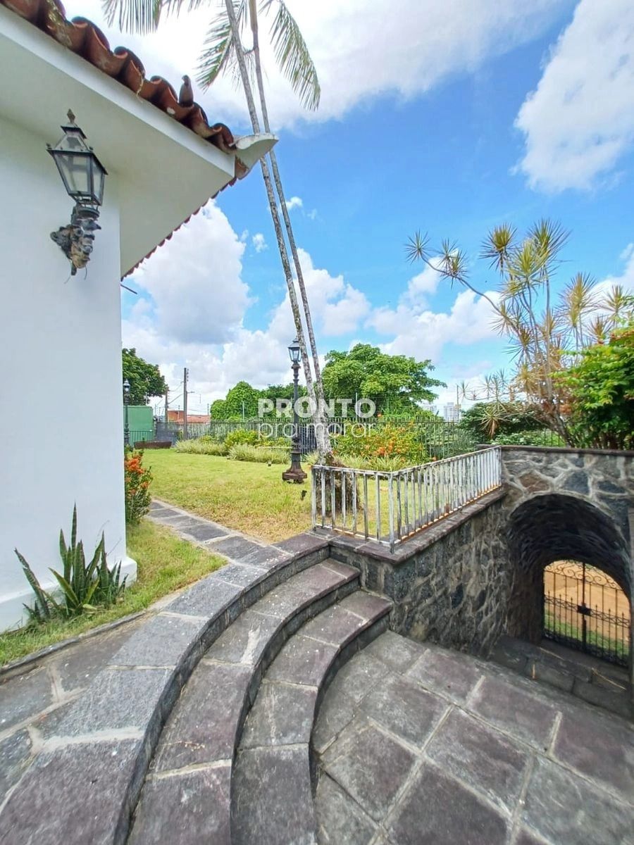 Casa com 6 quartos em Várzea