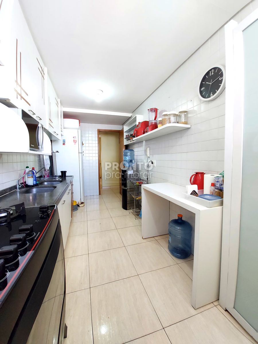 Apartamento com 3 quartos em Candeias - Wallace Pinto Corretor