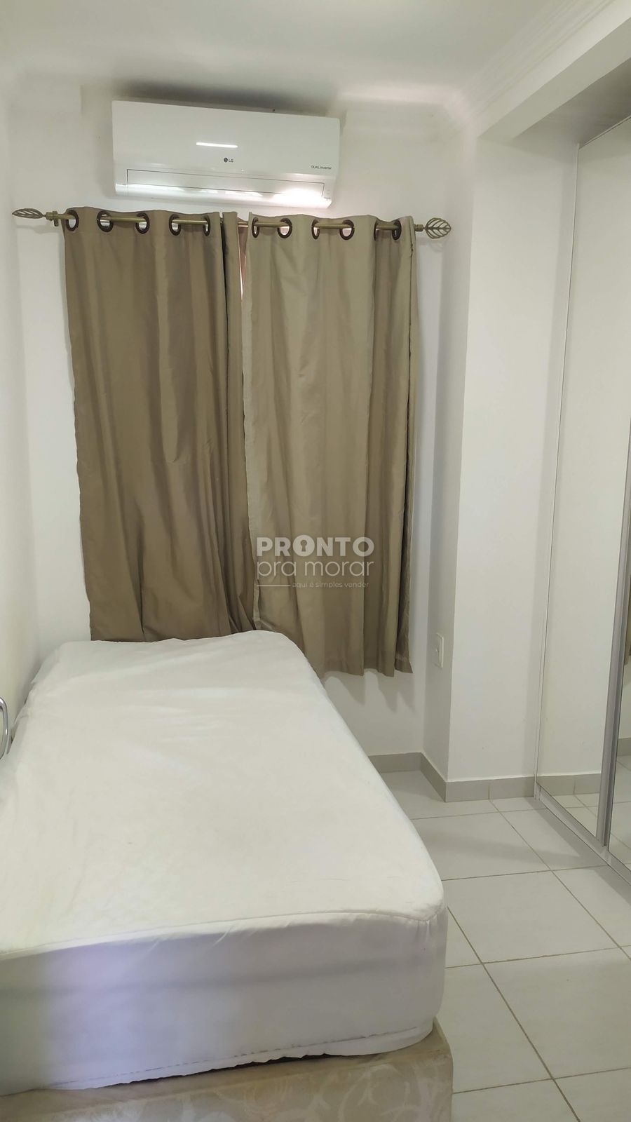 Casa, 6 quartos, 239 m² - Foto 9