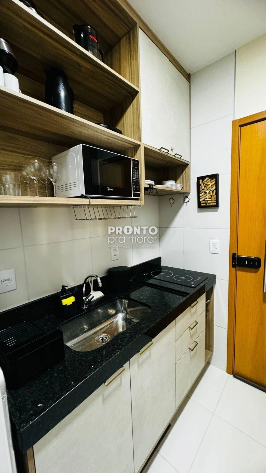 Flat com 1 quarto em Muro Alto - Wallace Pinto Corretor