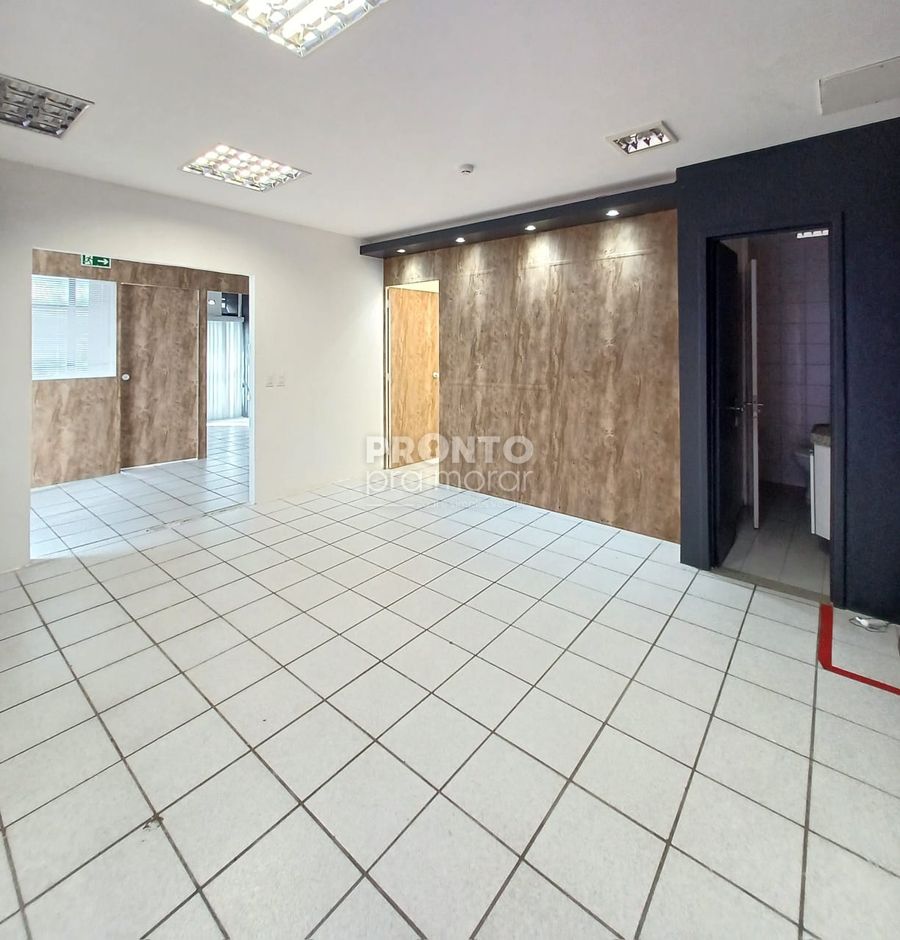 Sala/Conjunto Comercial em Ilha do Leite - Wallace Pinto Corretor