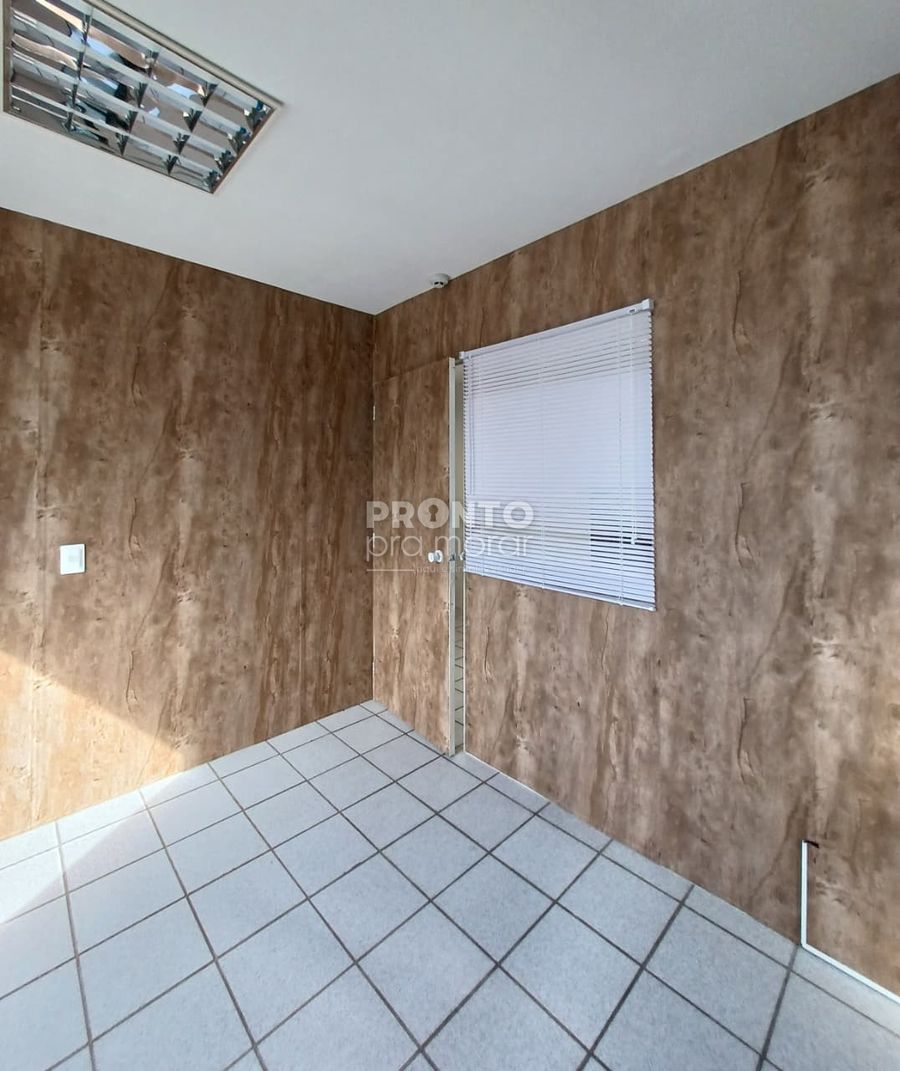 Sala/Conjunto Comercial em Ilha do Leite - Wallace Pinto Corretor