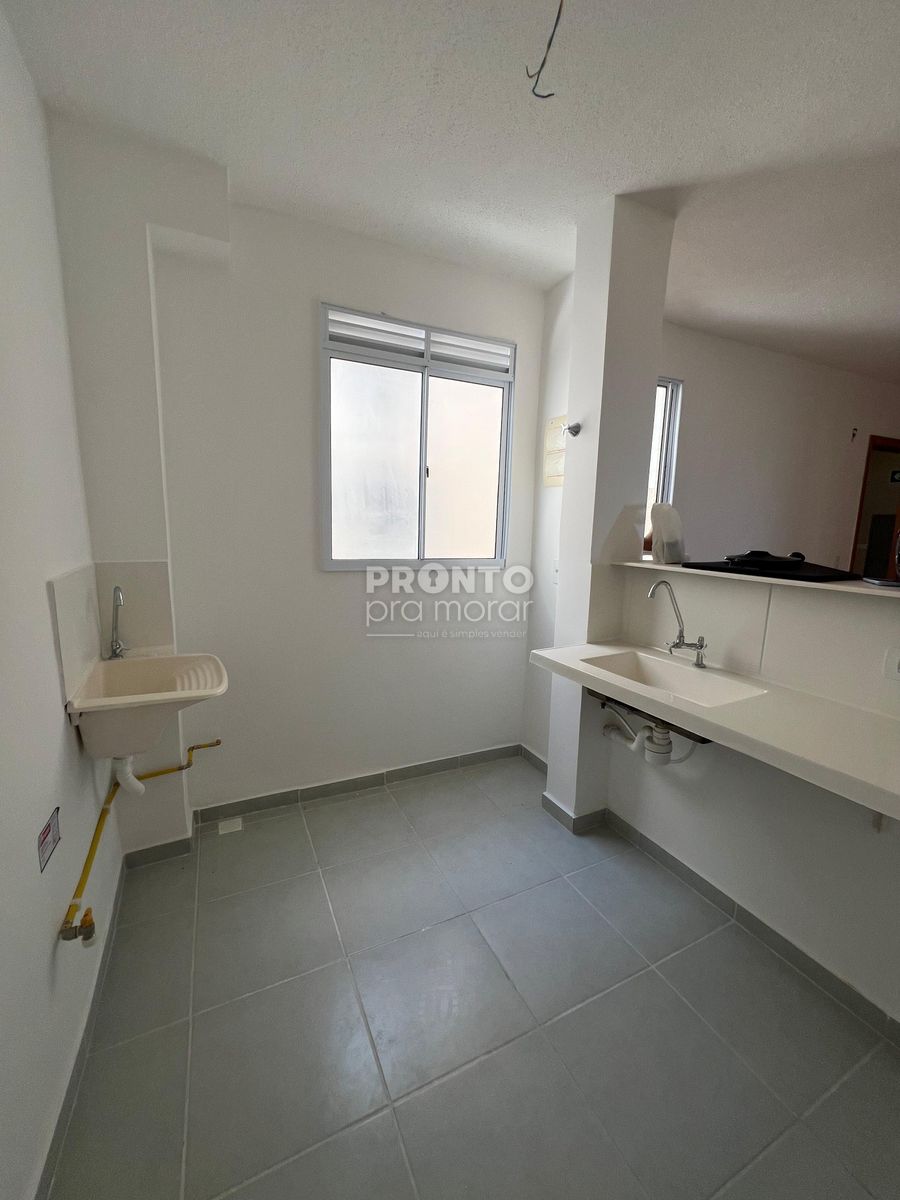 Apartamento com 2 quartos em Fragoso - Wallace Pinto Corretor