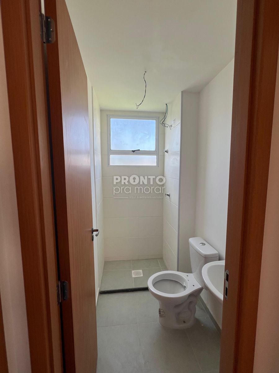 Apartamento com 2 quartos em Fragoso - Wallace Pinto Corretor