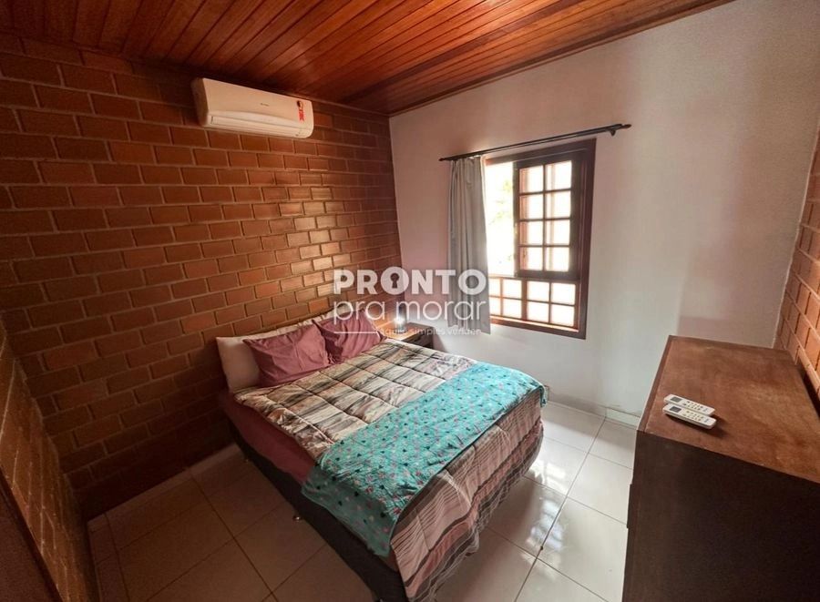 Casa de Condomínio com 4 quartos em Alpes Suiços - Wallace Pinto Corretor