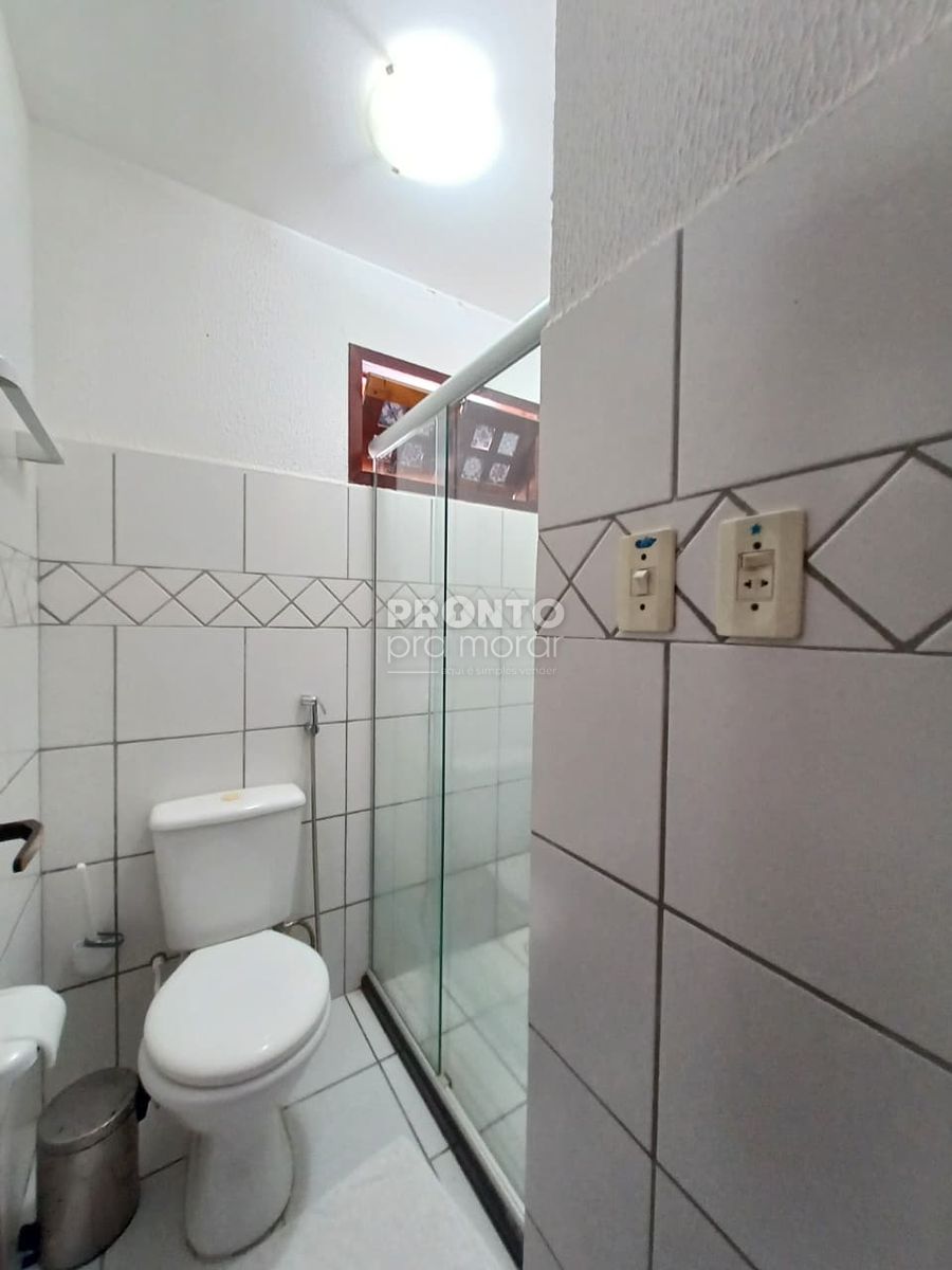Casa, 4 quartos, 272 m² - Foto 30