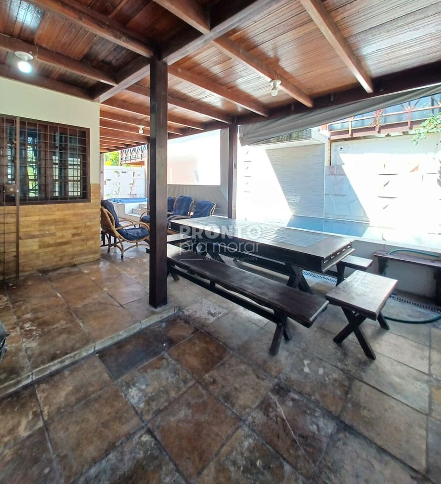 Casa, 4 quartos, 272 m² - Foto 20