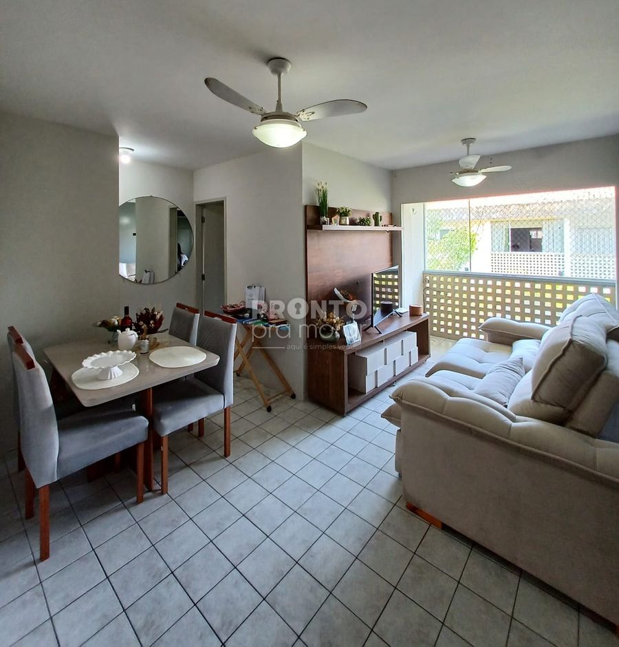 Apartamento com 2 quartos em Candeias - Wallace Pinto Corretor