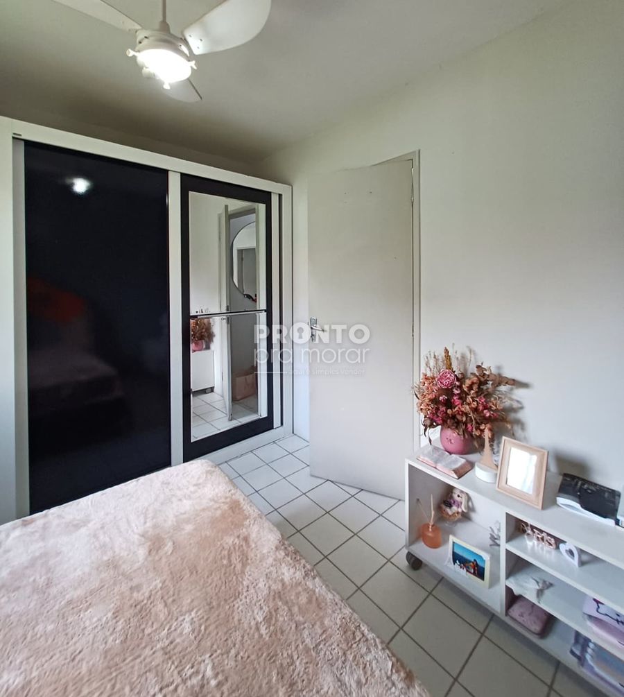 Apartamento com 2 quartos em Candeias - Wallace Pinto Corretor