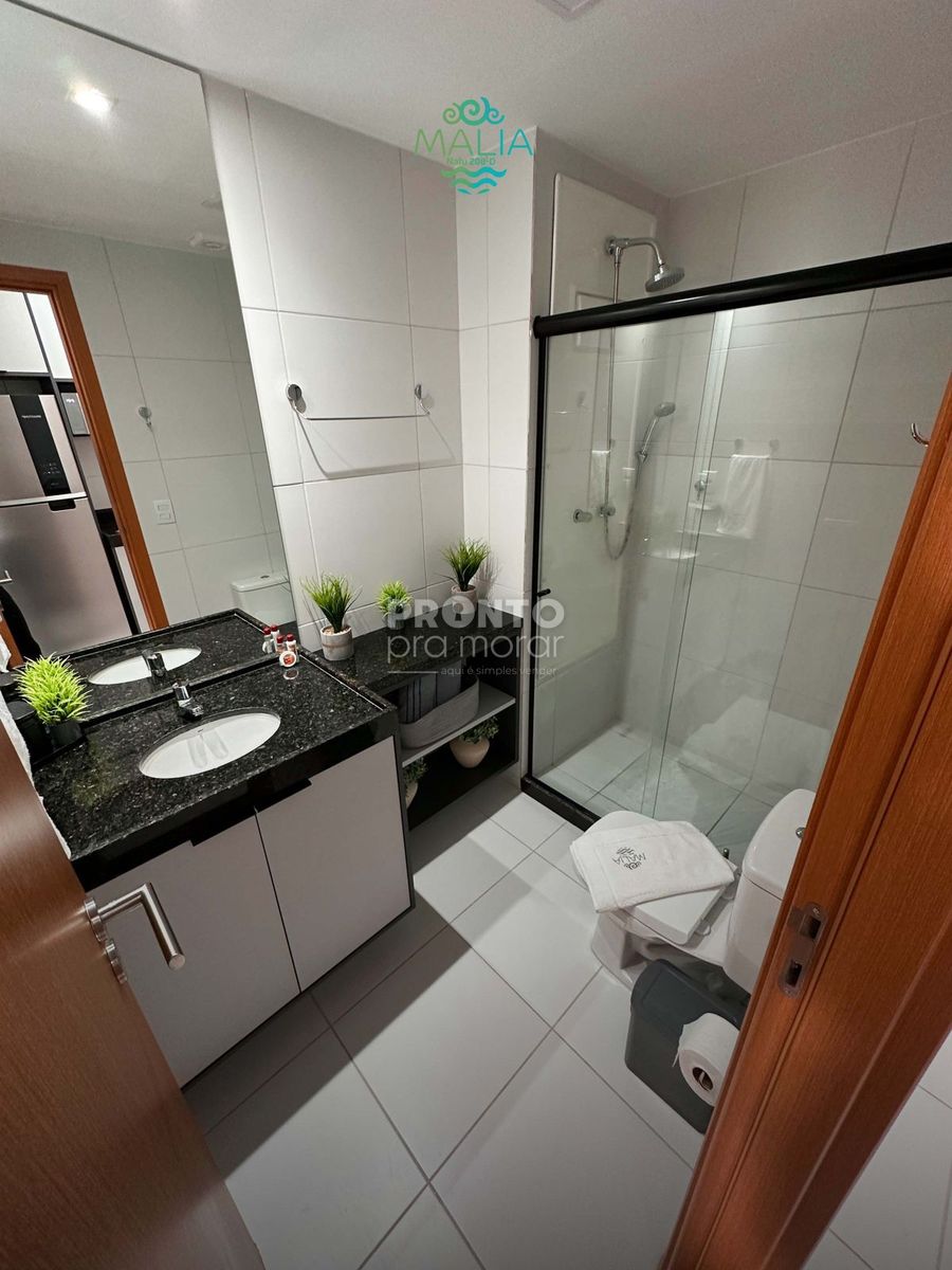 Flat com 1 quarto em Muro Alto - Wallace Pinto Corretor