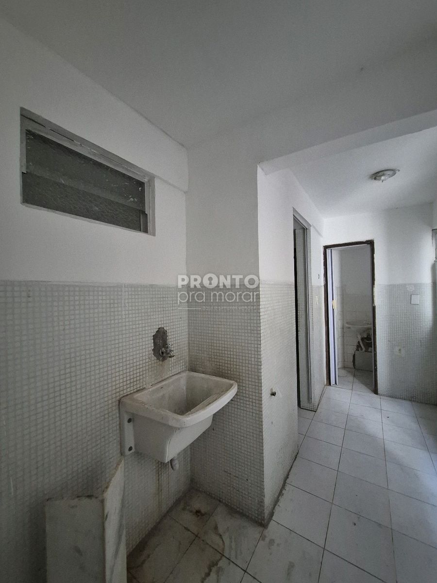Apartamento, 3 quartos, 121 m² - Foto 3