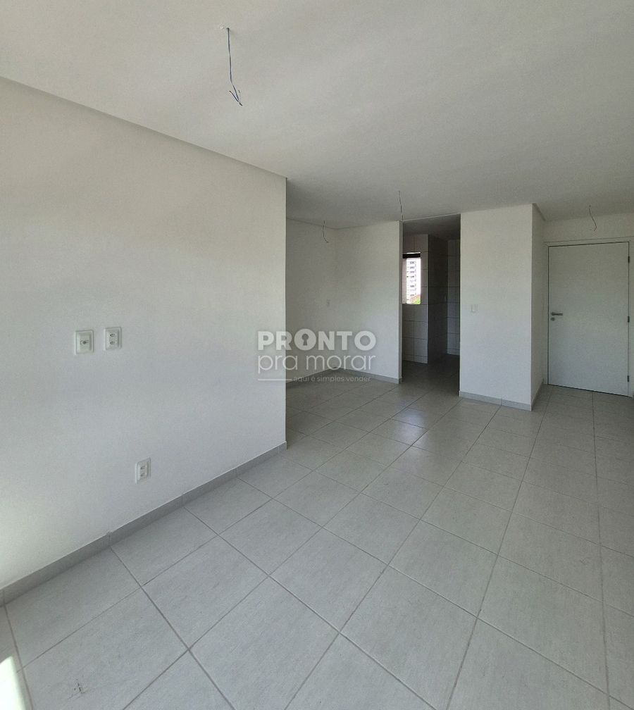 Apartamento com 2 quartos em Torre - Wallace Pinto Corretor